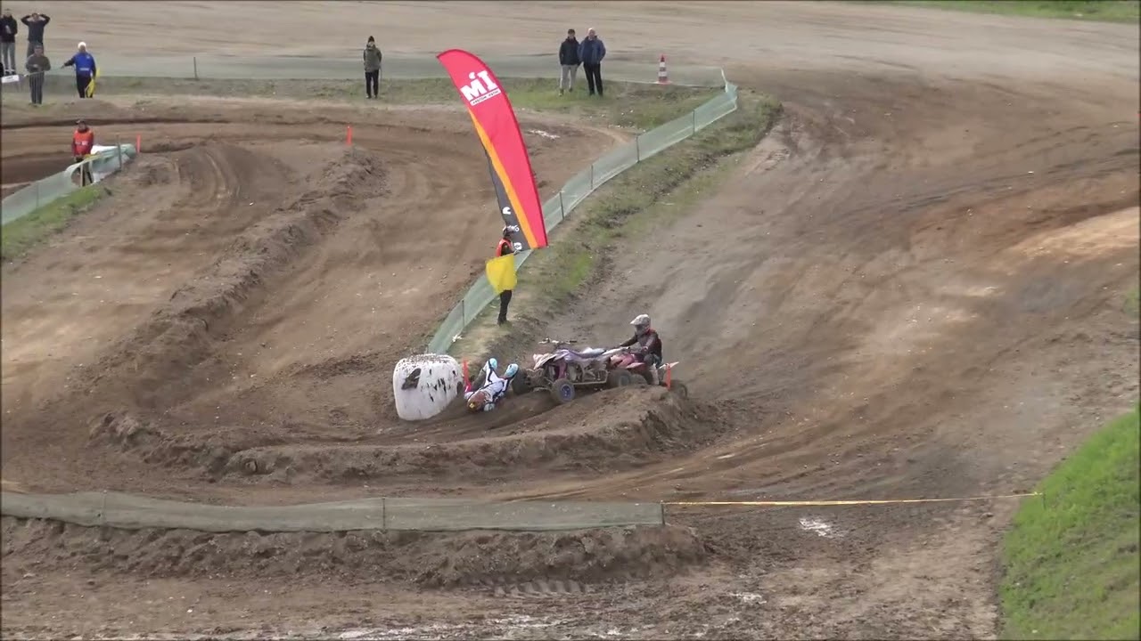 2025 m Lietuvos Motokroso čempionato I etapas 2 startas Quad