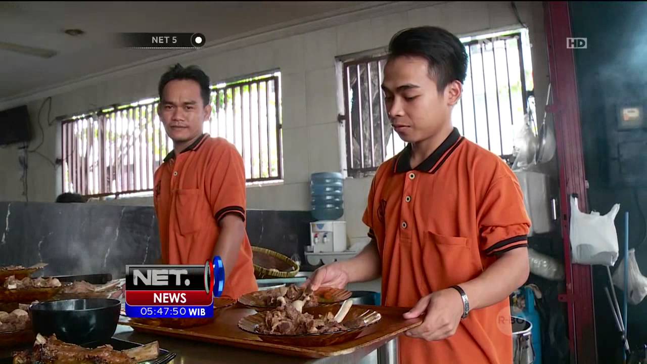 Kuliner Legendaris Sop Konro Karebosi - NET5