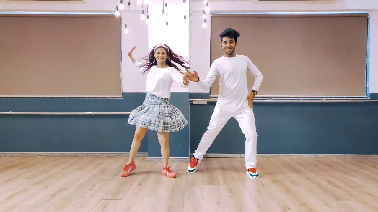 Slow motion angreza dance cover! #bhagmilkhabhag #farhanakhtar #shankarmahadevan