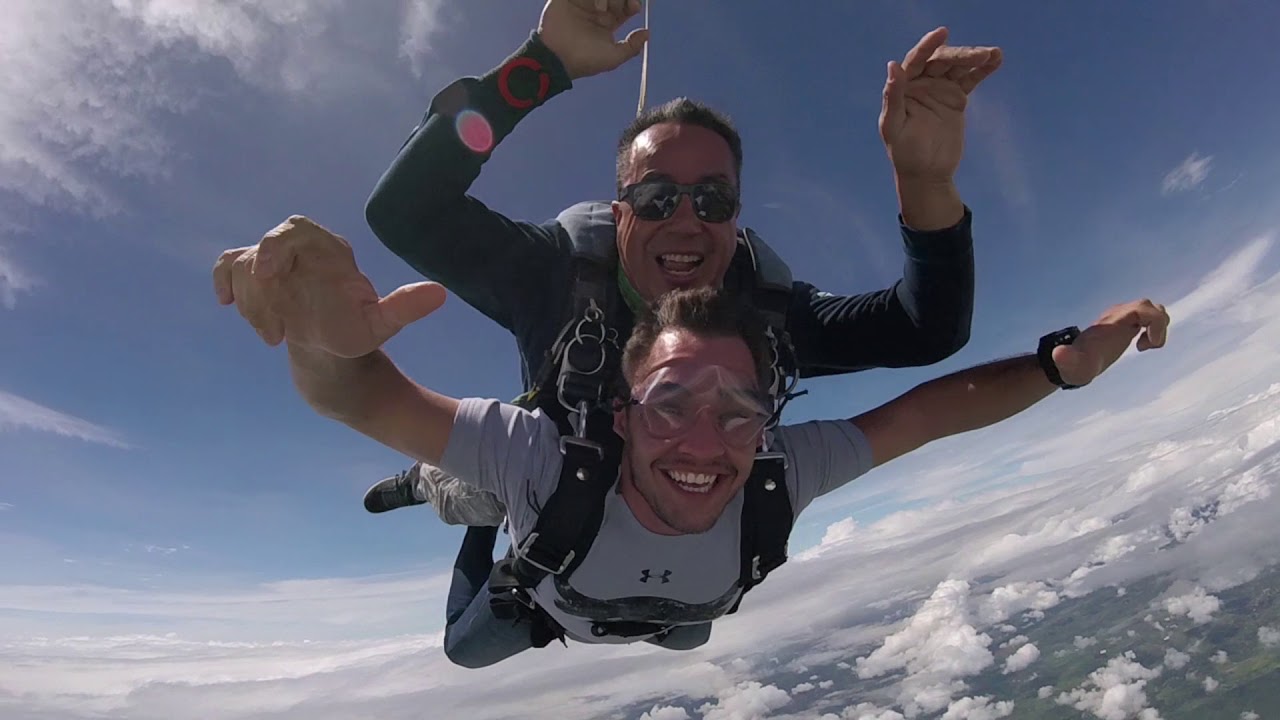 Salto en Paracaídas Skydive Mexico | Tequesquitengo | 17,000 Pies