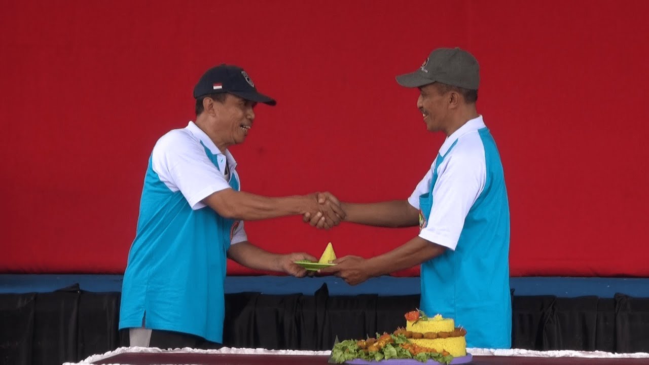ACARA PEMBUKAAN, SAMBUTAN DAN PEMBAGIAN DOORPRIZE PGRI CABANG SUSUKAN 2024