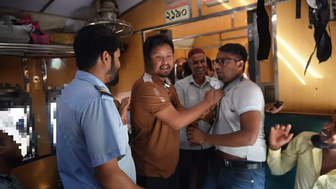 ট্রেনের সিট নিয়ে নিত্যদিনের ঘটনা || টিকিট না কেটে আসন দখল ||