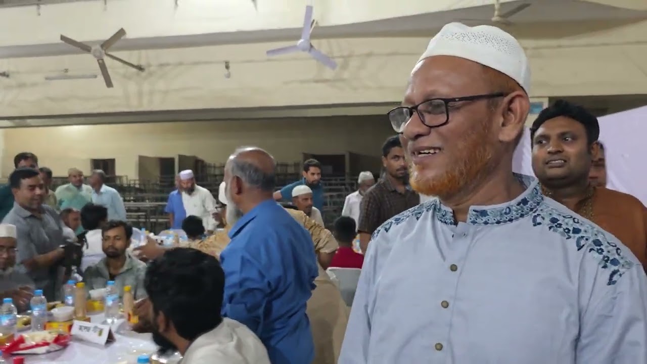 কলেজ প্রশাসনের উদ্যোগে ইফতার ও দোয়া মাহফিল