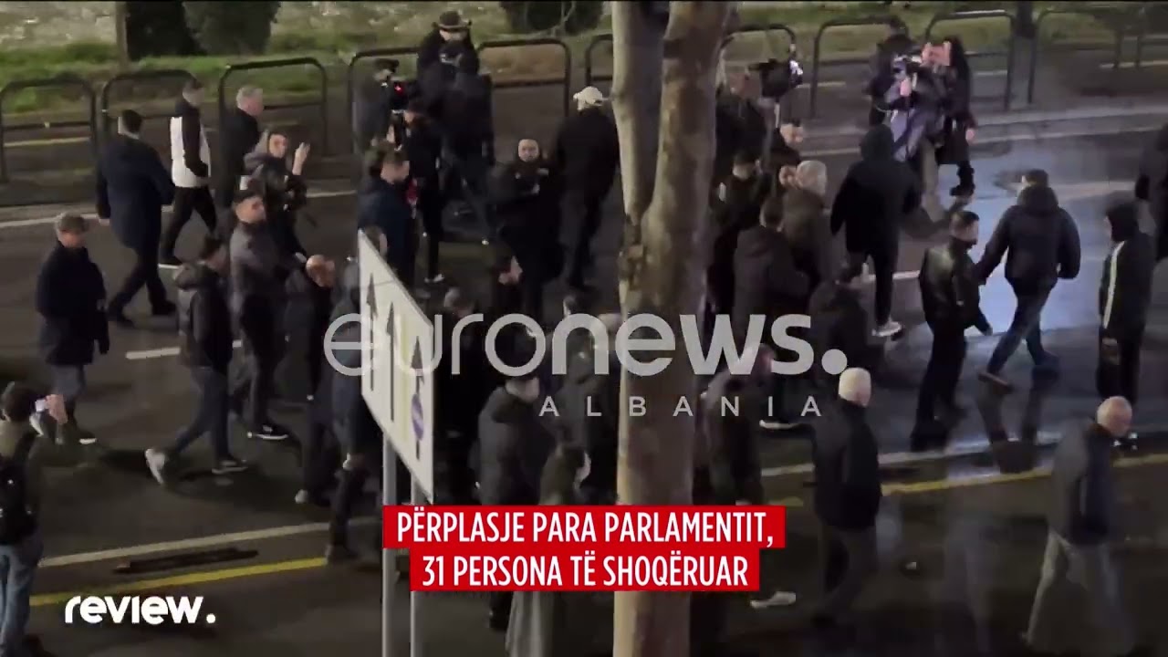 “Largoji qentë e gjahut nga këtu” Deputetët e PD u dalin në mbrojtje protestuesëve
