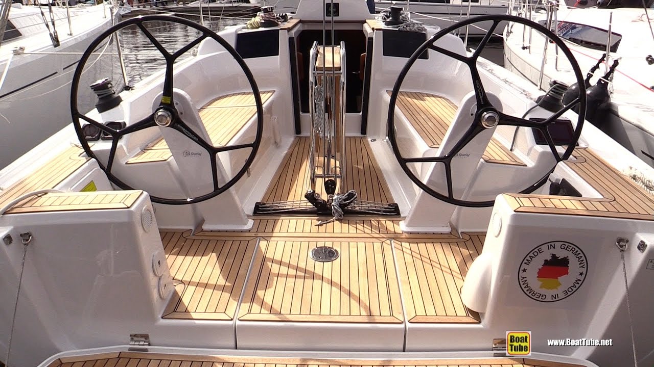 2017 Hanse 315 Sailing Yacht - Deck and Interior Walkaround - 2016 Annapolis Sailboat Show