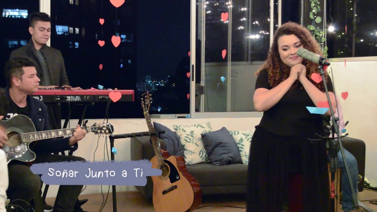 Enfermeras RCN / Soñar Junto a Ti - Andrea Bernal versión Acústica