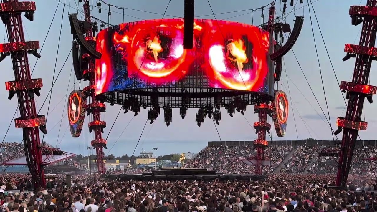 Ed Sheeran - I See Fire (Live Mathematics Tour 2024) Hradec Kralove
