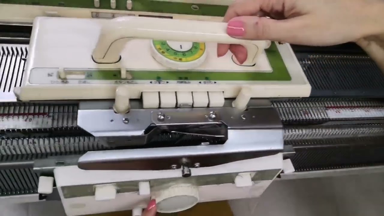 Шкарпетки на двофонтурній вязальній машині. 🇺🇦🇺🇦Швидко та легко, по готовим розрахункам!