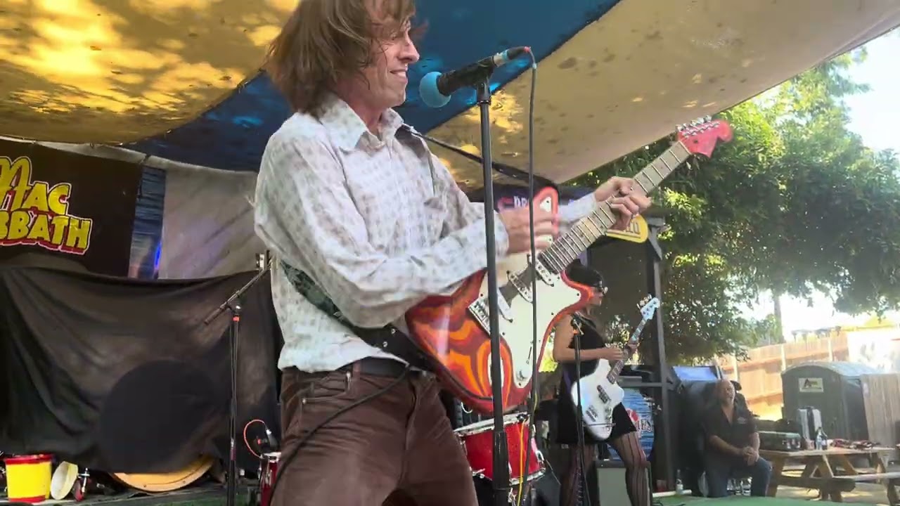The Schizophonics-Locomotive