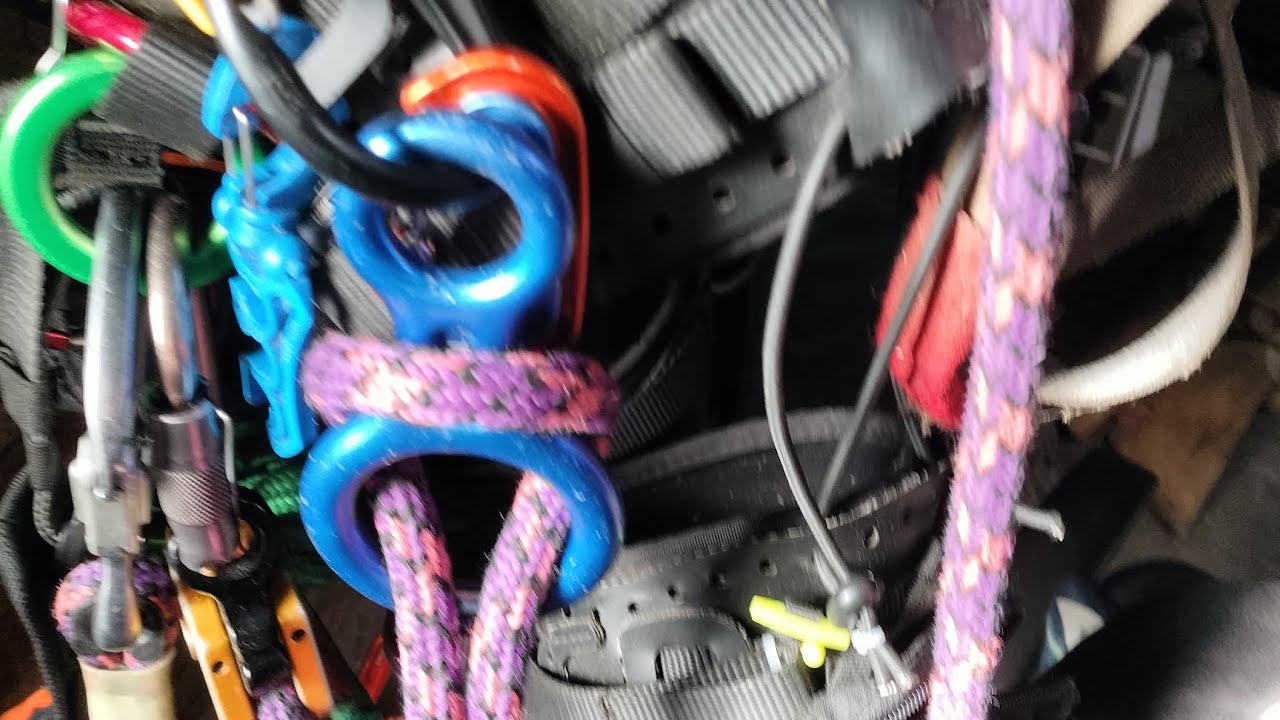 figure 8 descender serves me 3 purposes