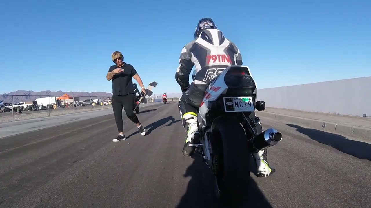 1992 NC29 at Chuckwalla.  Recorded from a R6 following me