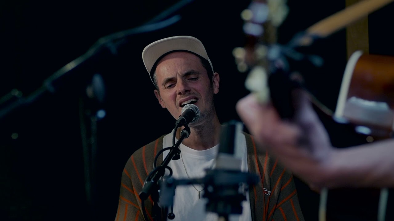Solo - Songs 'n Sounds (Live at Mailmenstudio)