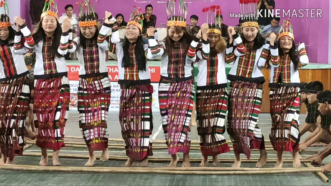 Govt.Aizawl North College(Zoawi Cultural Club) Cheraw(Kantluang)&Chawnglaizawn{Mizo Cultural Dance}