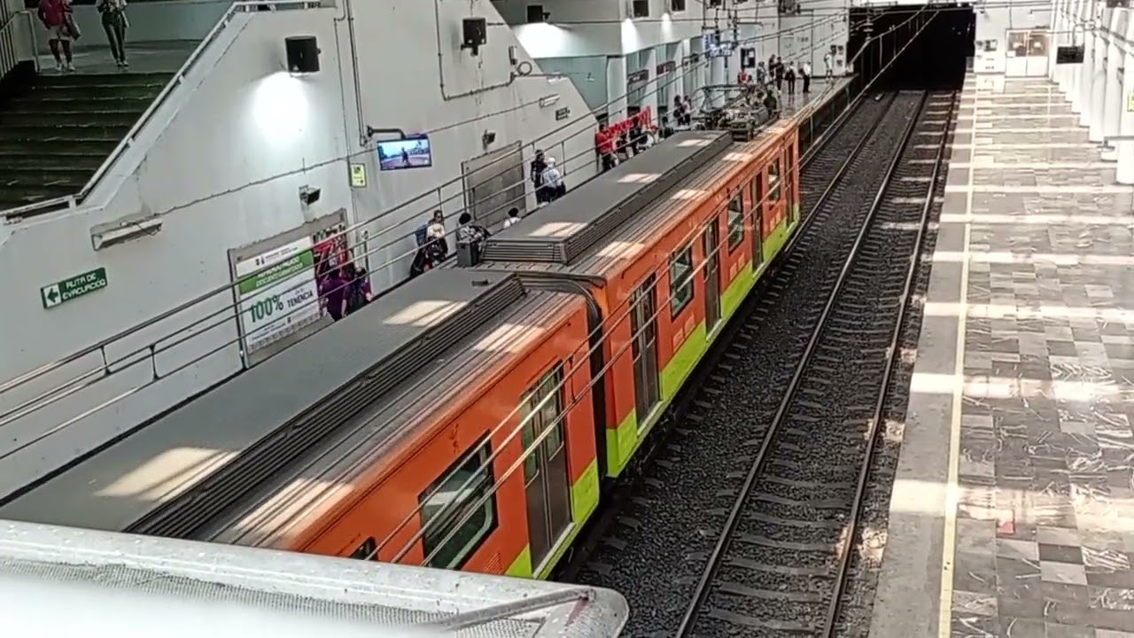 La Línea A del Metro nos sorprende con impresionantes trenes