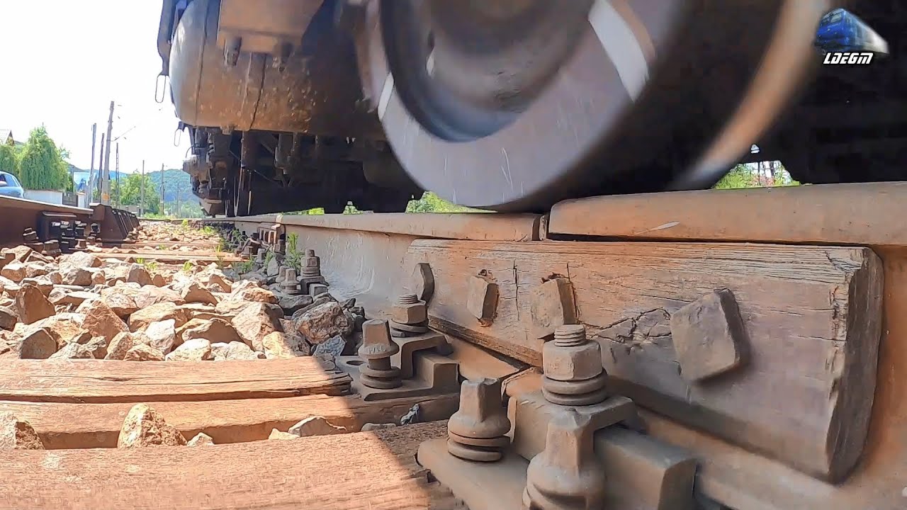 🚊⚙🚂 Glasul Roților de Tren prin Romania 🎶 Train Wheels Sound in Romania - July 2023