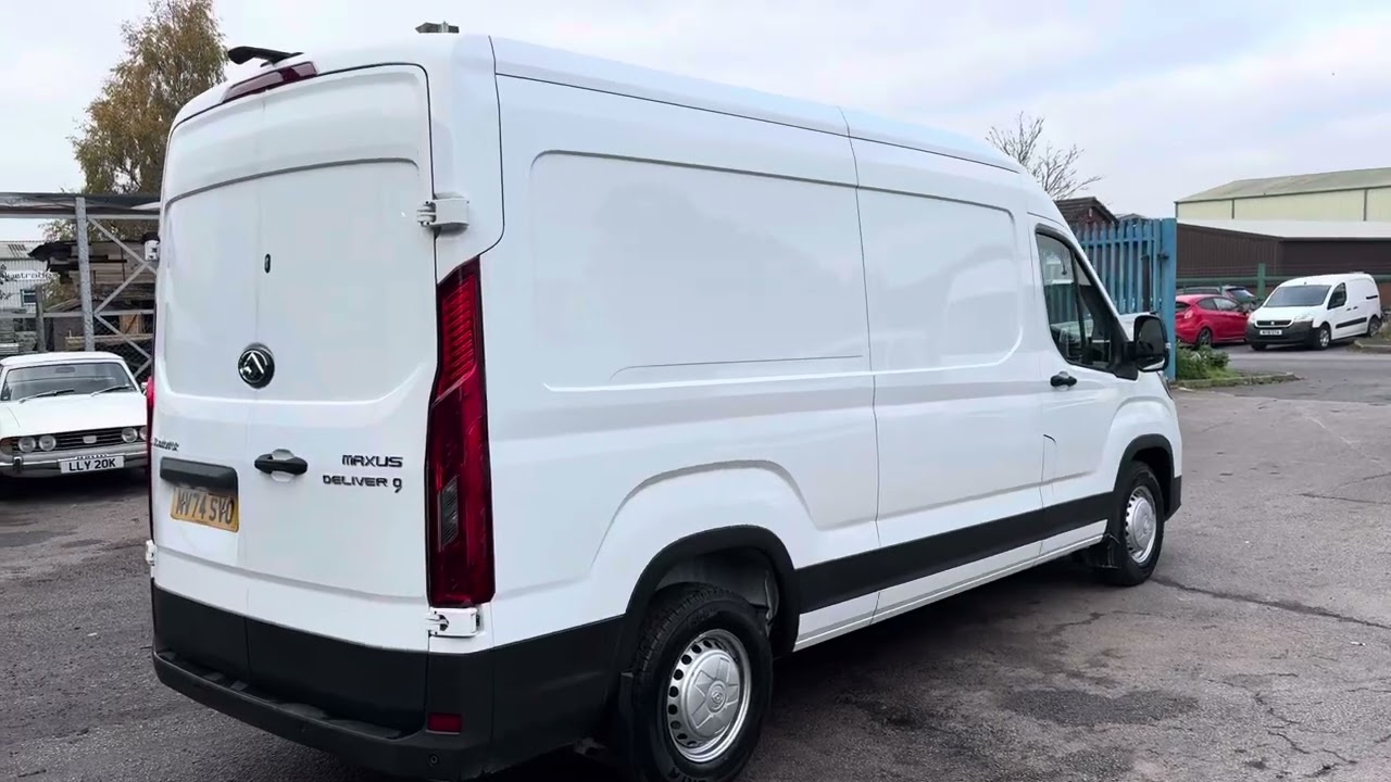 2024 NEW MAXUS DELIVER 9 L3H2 - PLY-LINED - DEAD LOCKS