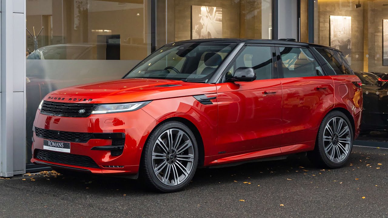 Range Rover Sport P550e Autobiography 2024 года &mdash; цвет Sanguinello Orange &mdash; внешний вид и интерьер