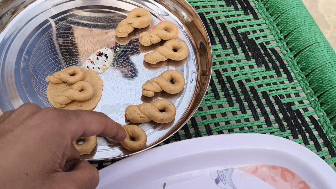 मकर संक्रांति (घुघुतिया/काले कौवा): उत्तराखंड की अनोखी परंपरा