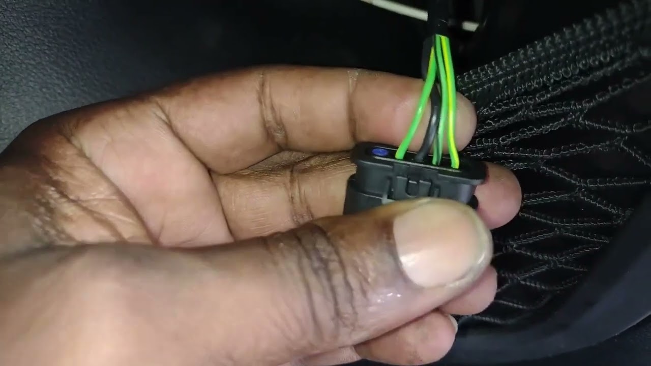 Intalação do engate  Reboque no Jeep Renegade