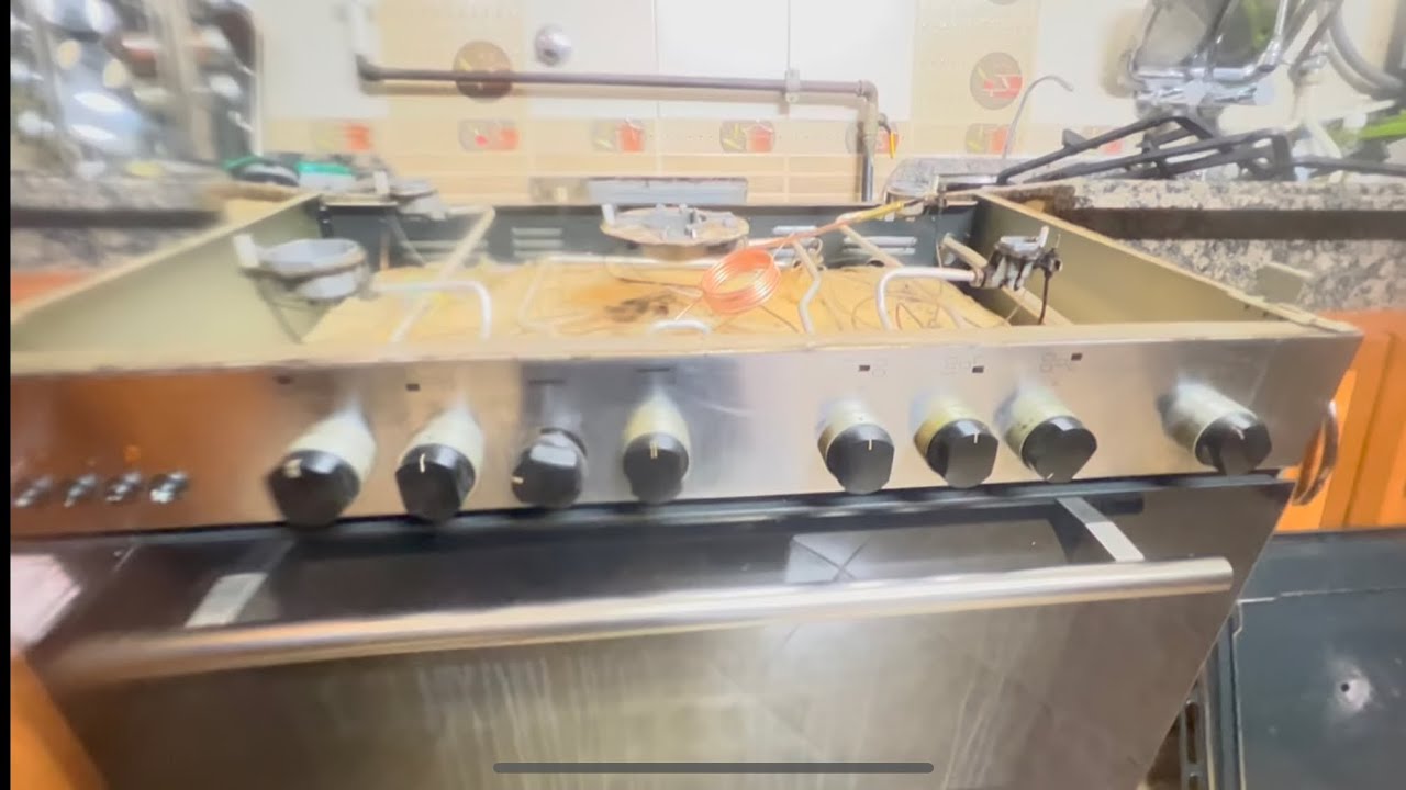 فرن البوتجاز بيفصل بعد ما أشيل إيدي من علي المحبس عيب خيبث 01001839120