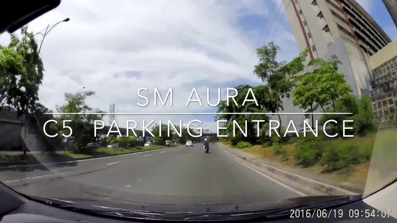 SM Aura - C5 Parking Entrance