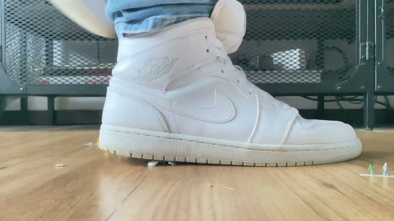 Air Jordans crush tinys