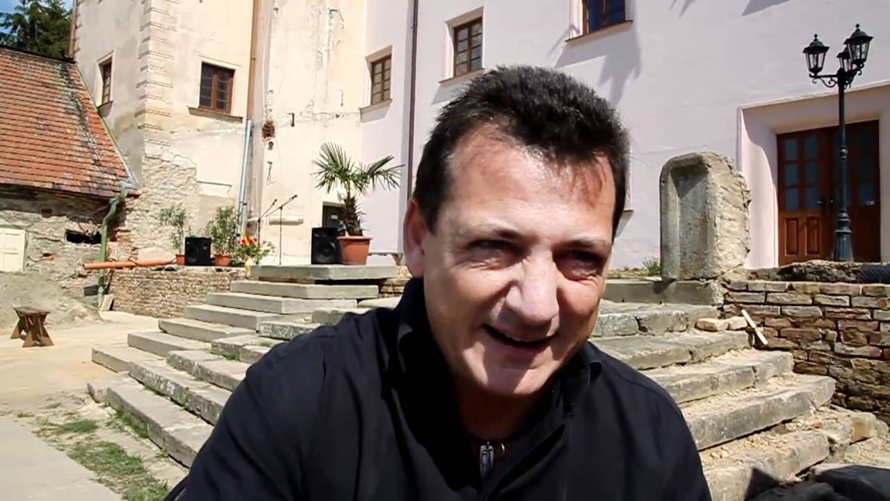 Ital na Slovácku: Alessandro Alagia ze zámku Ořechov (www.SlovackoDNES.cz)