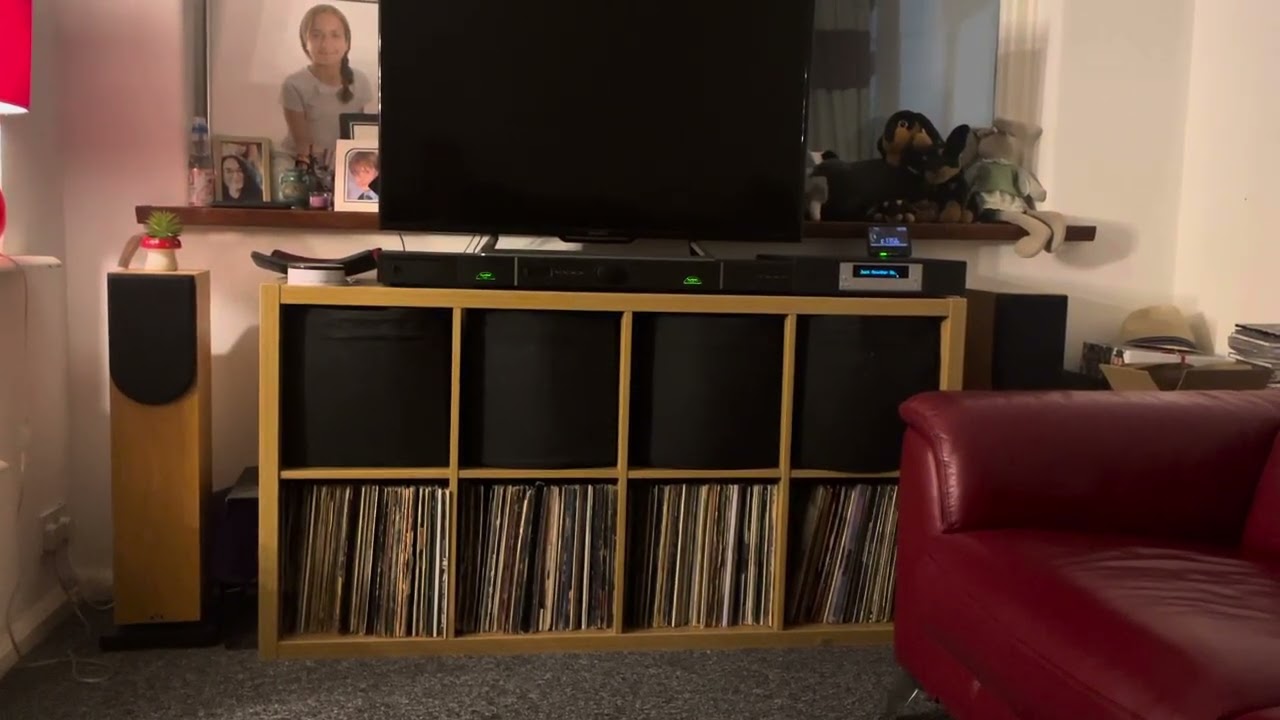 Linn/Naim/Kudos system playing Supertramp-Just Another Nervous Wreck.