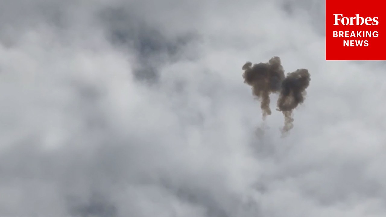 Israel Defense Systems Intercept Iranian Retaliatory Strikes Over Jerusalem