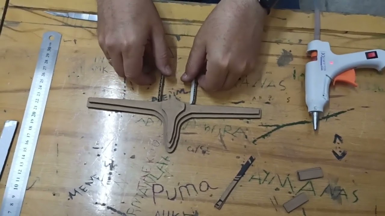 bayraktar tb2 kartondan Maket yapımı