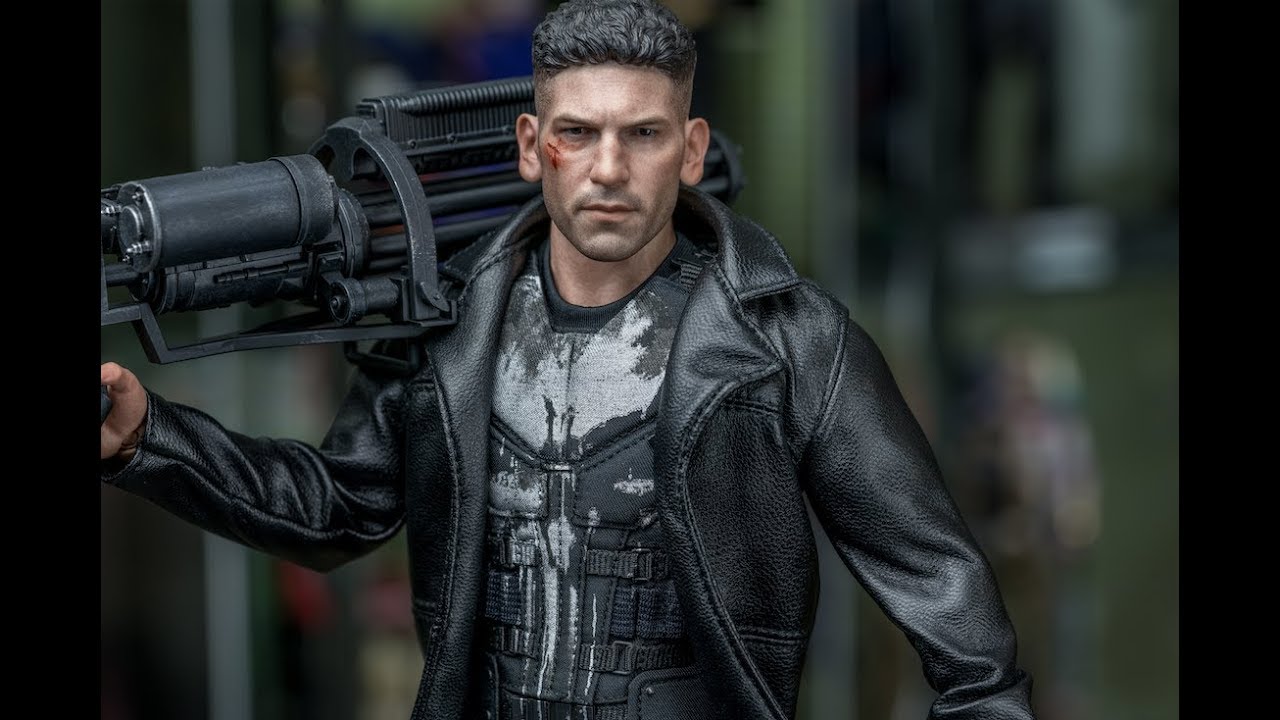 Hot Toys Punisher 1/6 Scale Figure Review (4K)