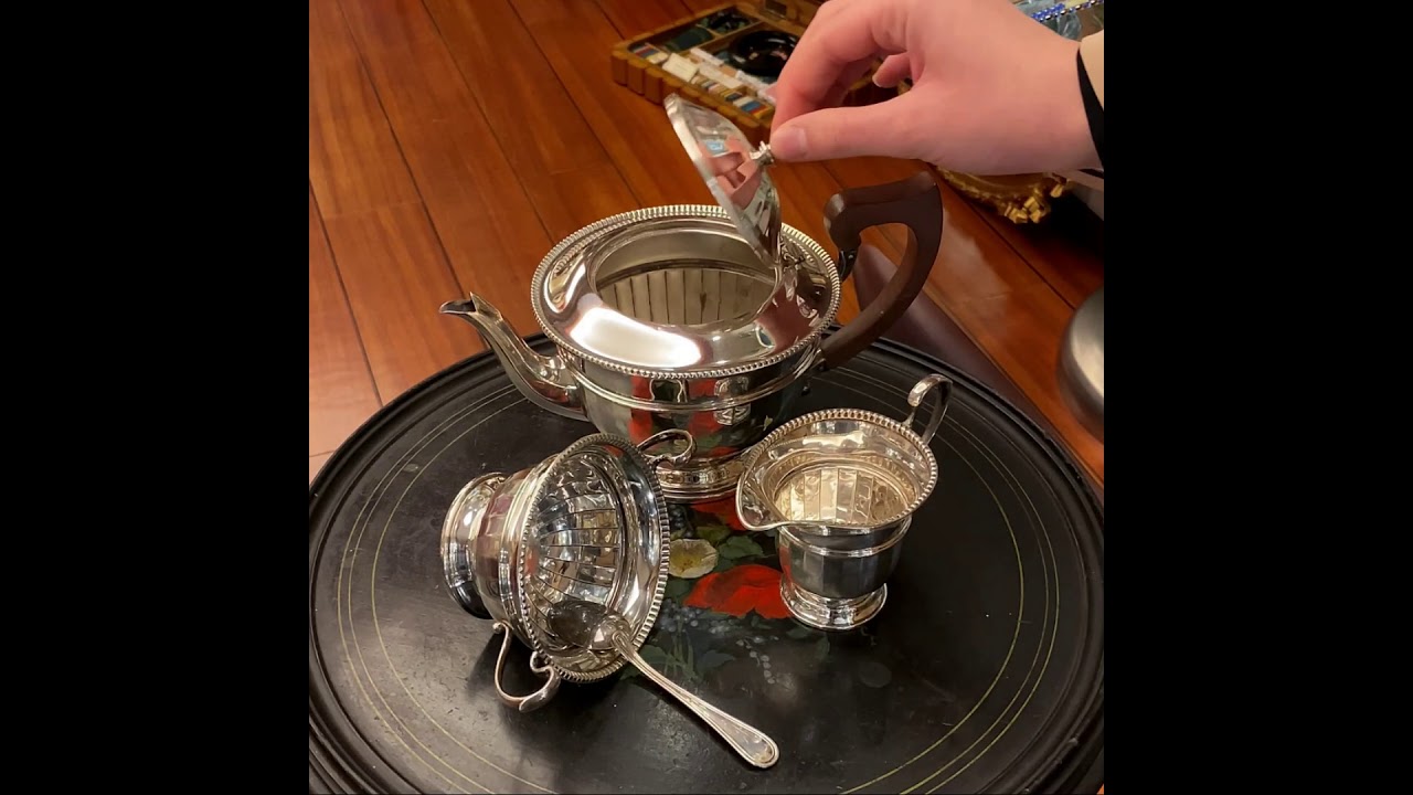 Tea service in sterling silver - Miller Bros - Birmingham 1931