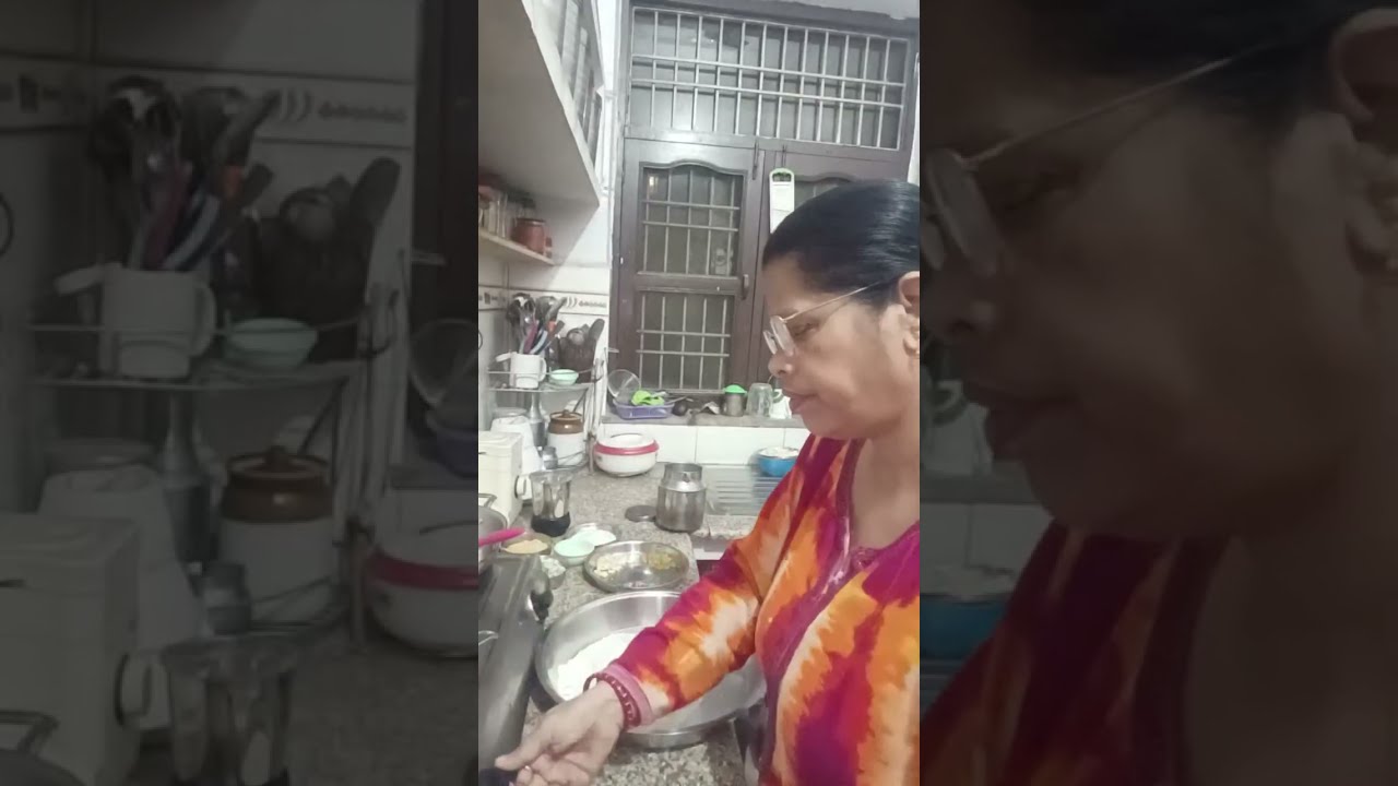 Holi special gujiya
