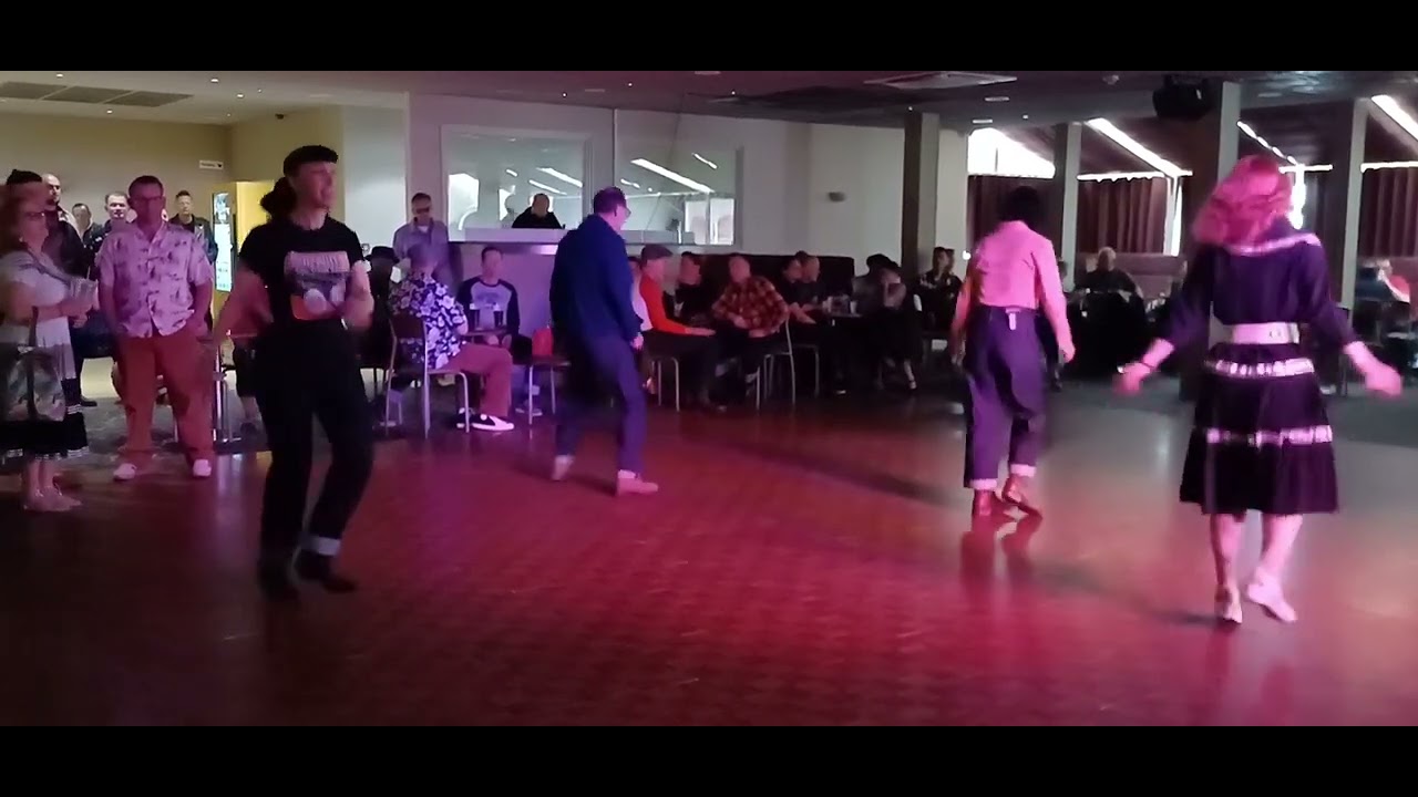 Toni and Jo bopping to Tennessee, Carl Perkins - Rockabilly Rave 2025
