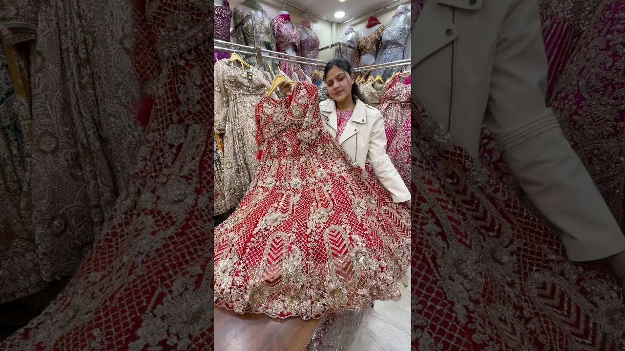 Best designer collection at Roopsaaz Lajpat Nagar market Delhi . ❤️