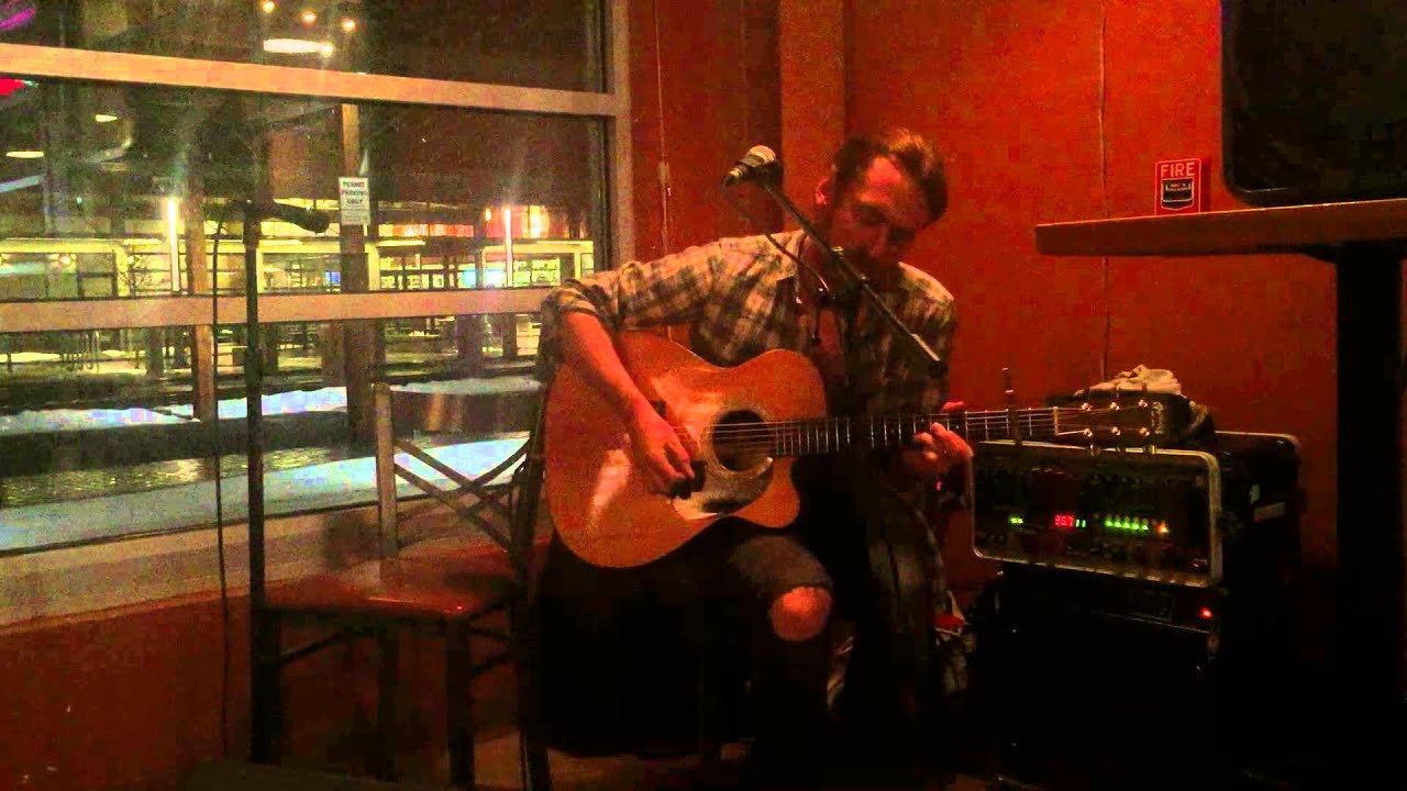 Ben Wright Guitar Instrumental at Second Street Brewery Railyard