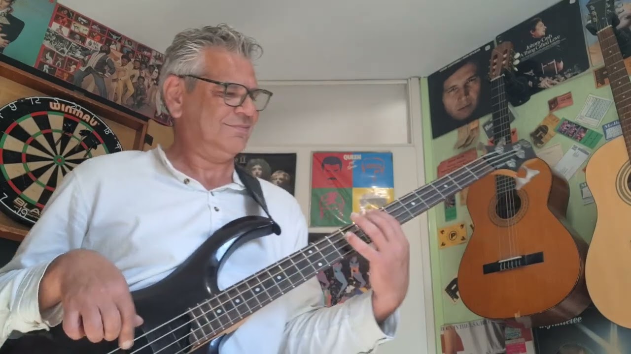 The old landmark Blues Brothers bass cover Ton Demmers 
