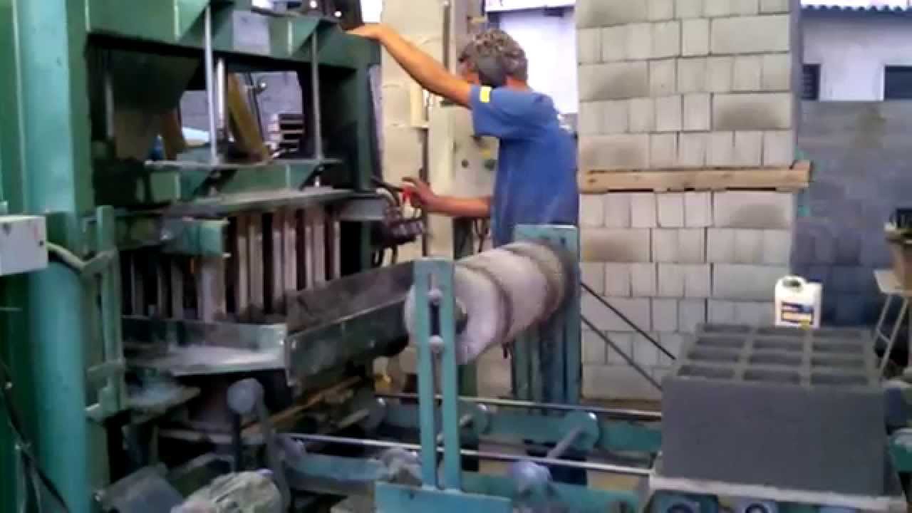 Máquina Colevatti para fabricação de blocos de concreto Sistema completo
