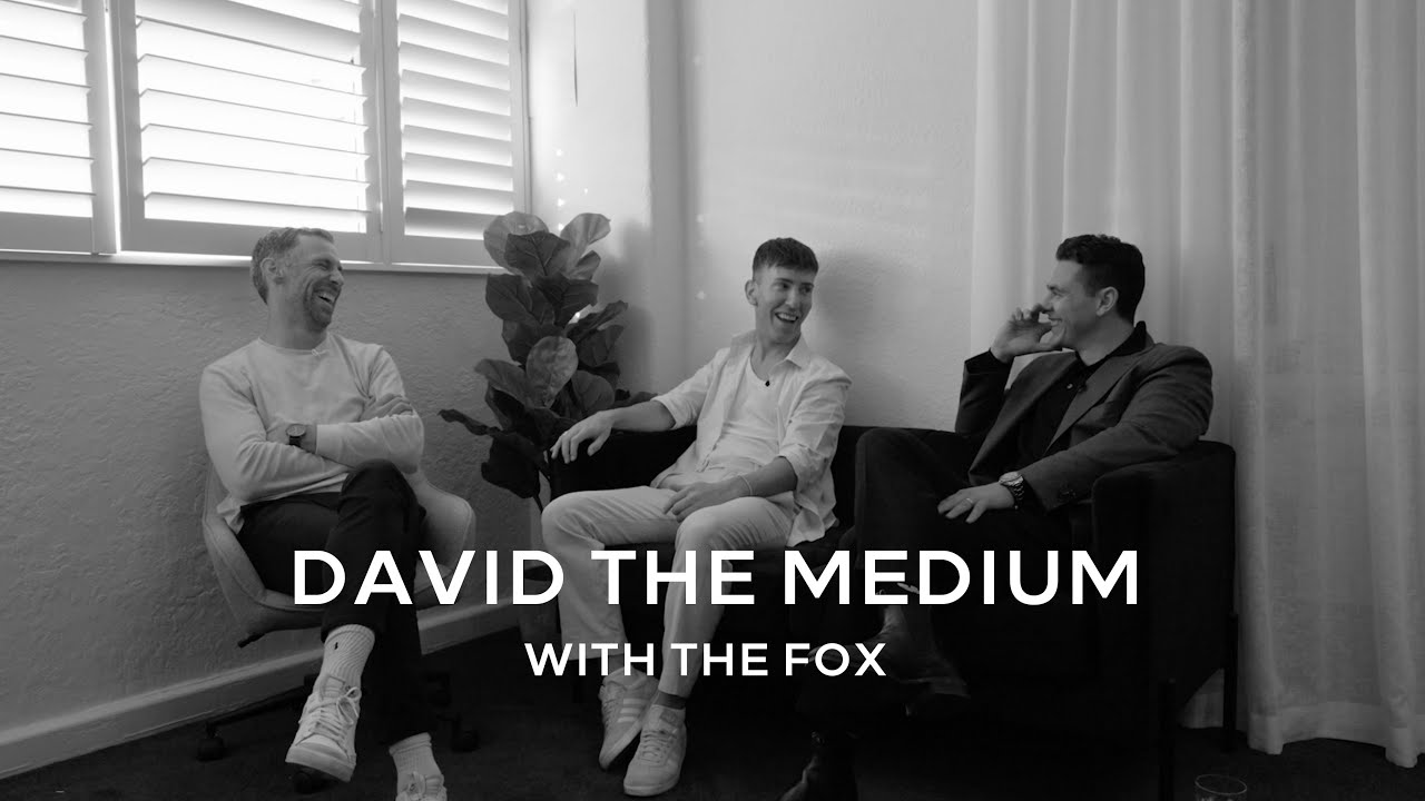 World-Renowned Psychic Medium's Live Reading - #009