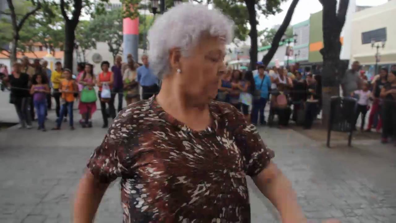 CCS Baila: Los abuelitos bailarines de la Plaza el Venezolano