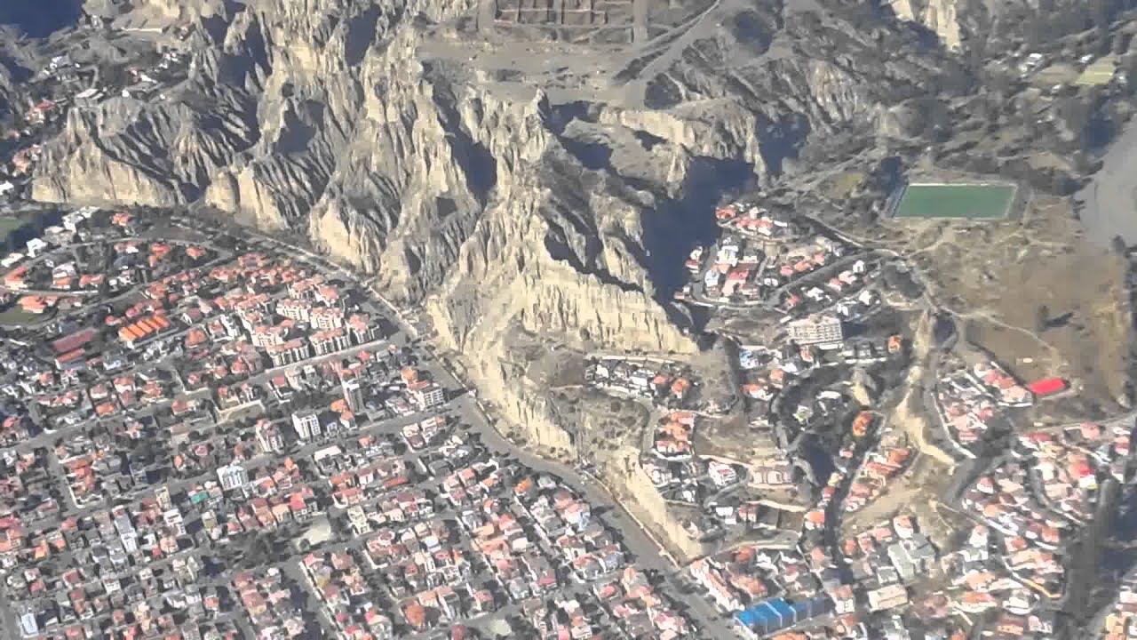 ATERRIZAJE EN EL AEROPUERTO DE LA PAZ BOLIVIA 27/05/2015