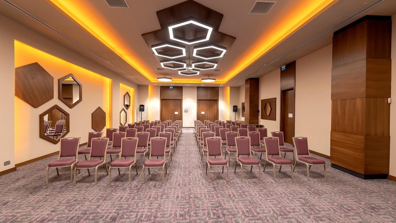 Holiday Inn Kayseri - Duvenonu By IHG | Kayseri, Turkey | Hotel Review 🛏️