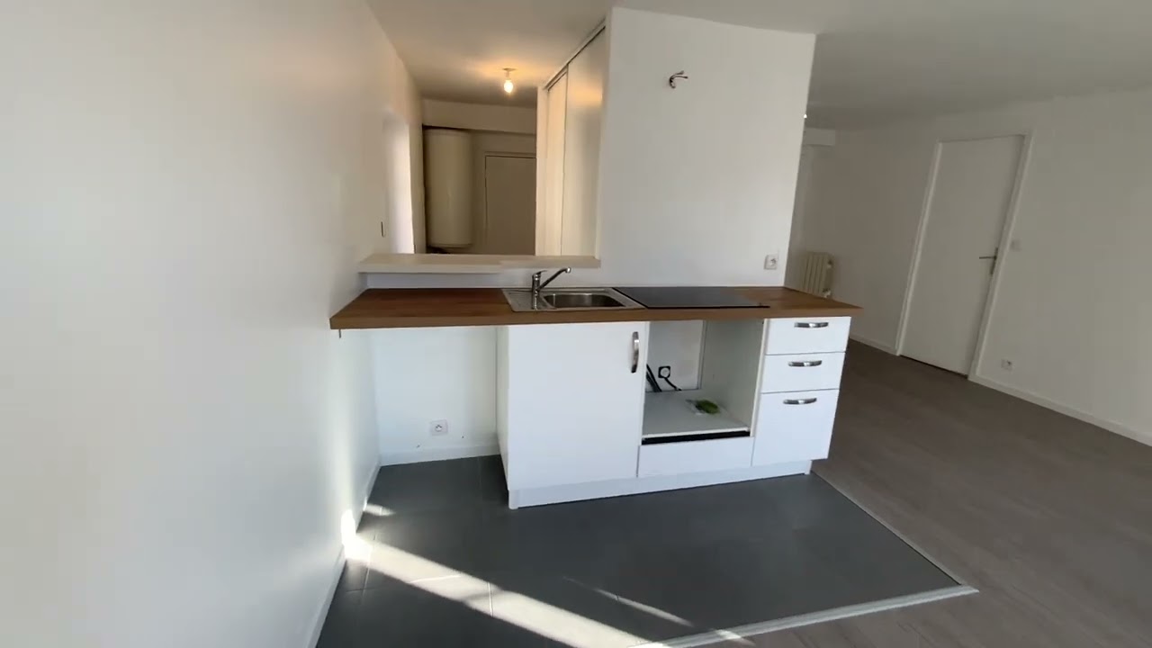 APPARTEMENT T2 DE 42m2 CORBEIL-ESSONNE