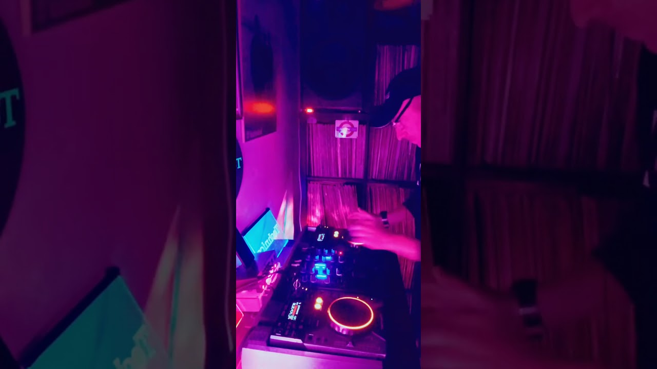 Dj set - 19 Febb. 2026