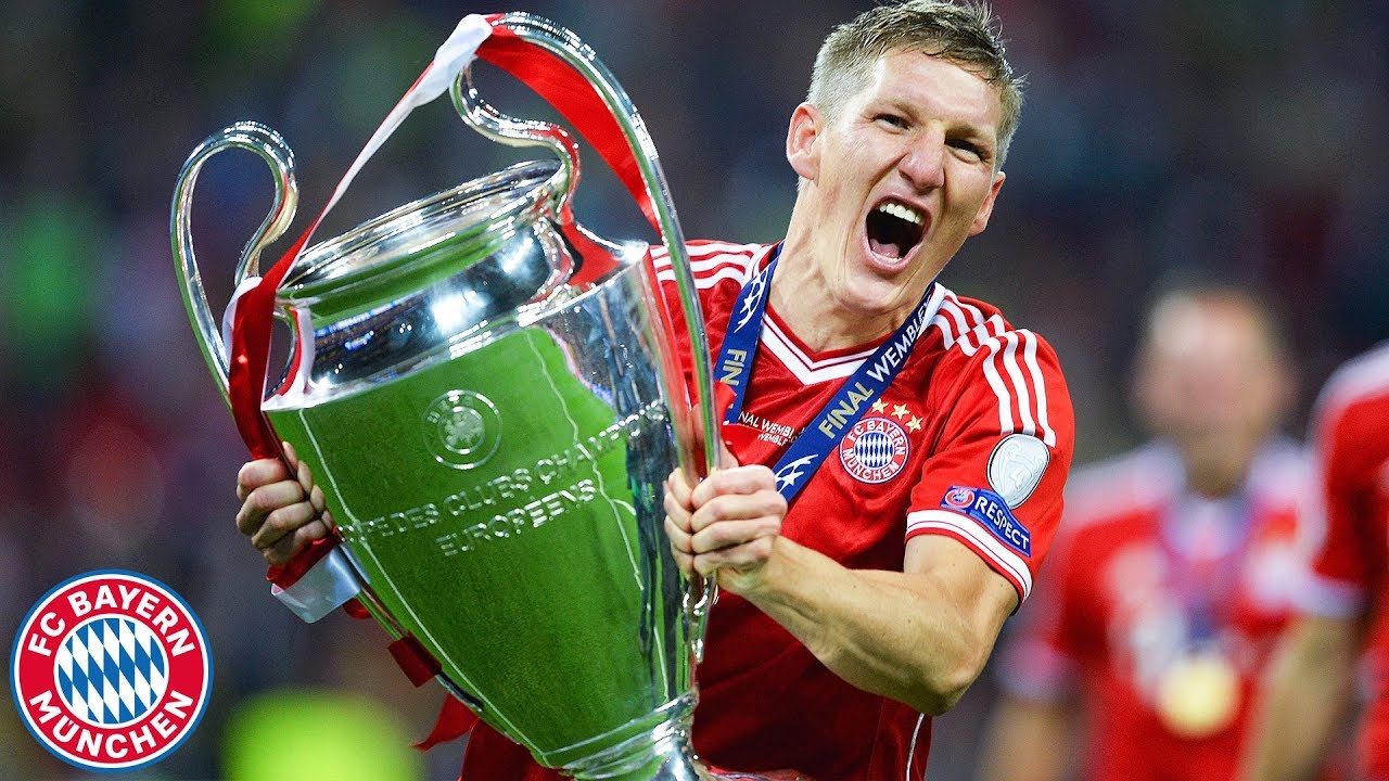 Thank you, Fußballgott! - Bastian Schweinsteiger retires from professional football