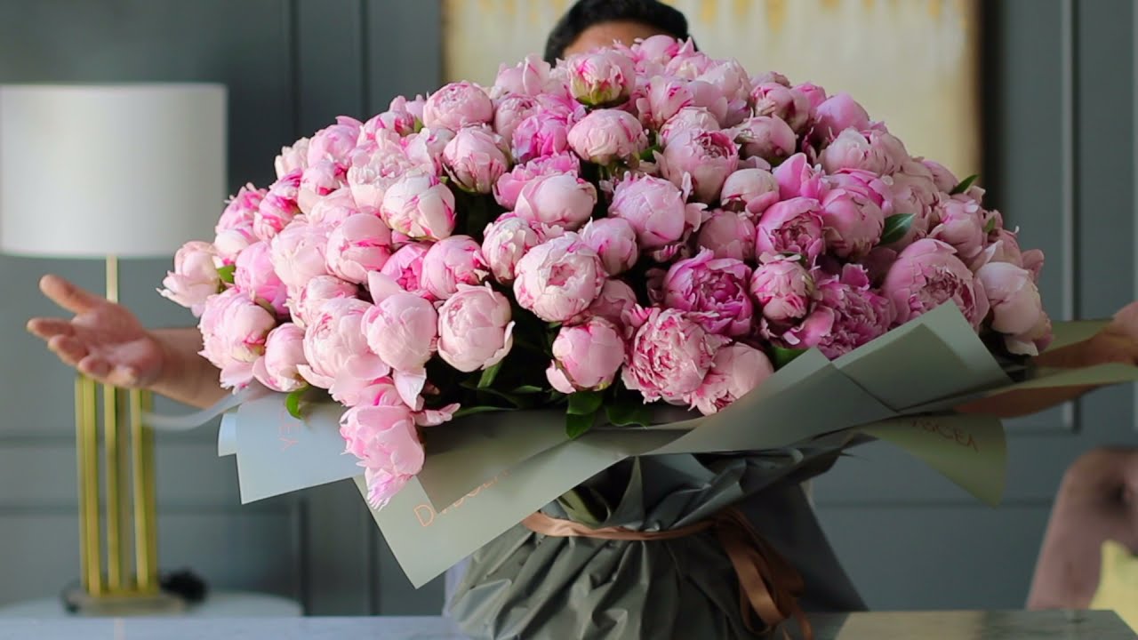 Grand Peony Bouquet - 200 Stems of Peonies