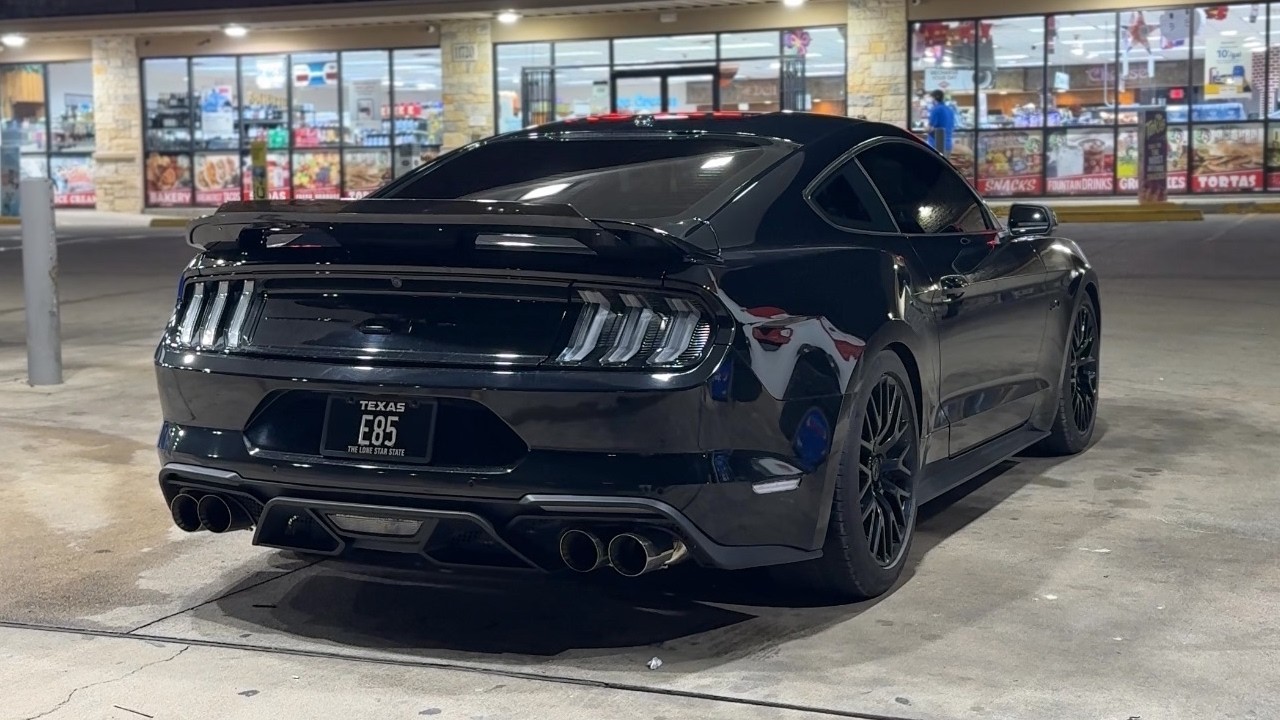 STRAIGHT PIPED CATLESS MUSTANG GT POV (4k 60FPS)