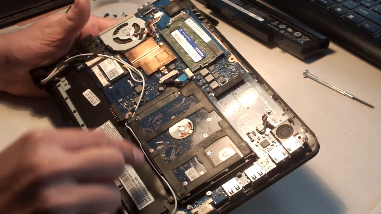 Установка SSD в нетбук Samsung | Установка Windows | SSD Upgrade netbook