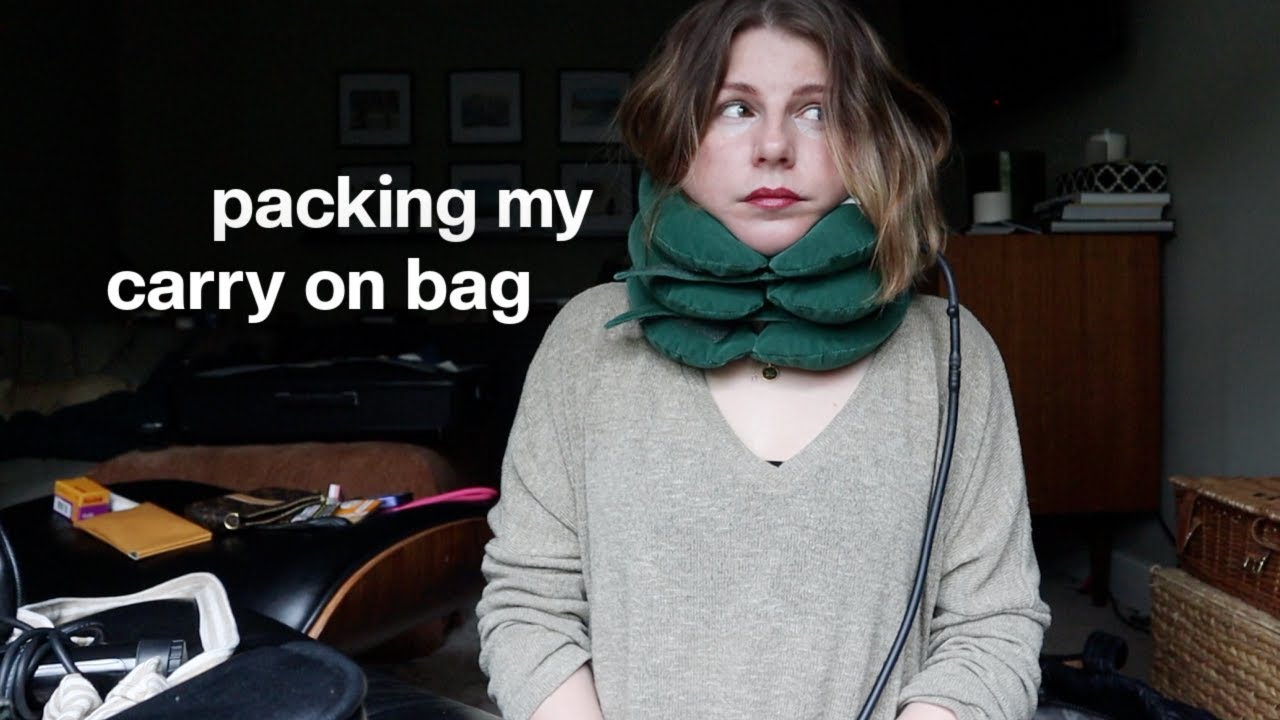 packing my carry on // WHAT I'M TAKING ON THE PLANE TO NEW YORK
