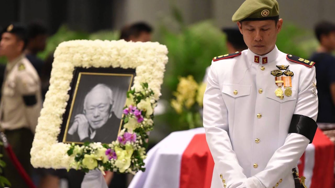 Lee Kuan Yew National Anthem Tribute